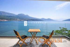 Dvosoban stan u luksuznoj vili u neposrednoj blizini mora – Njivice, Herceg Novi